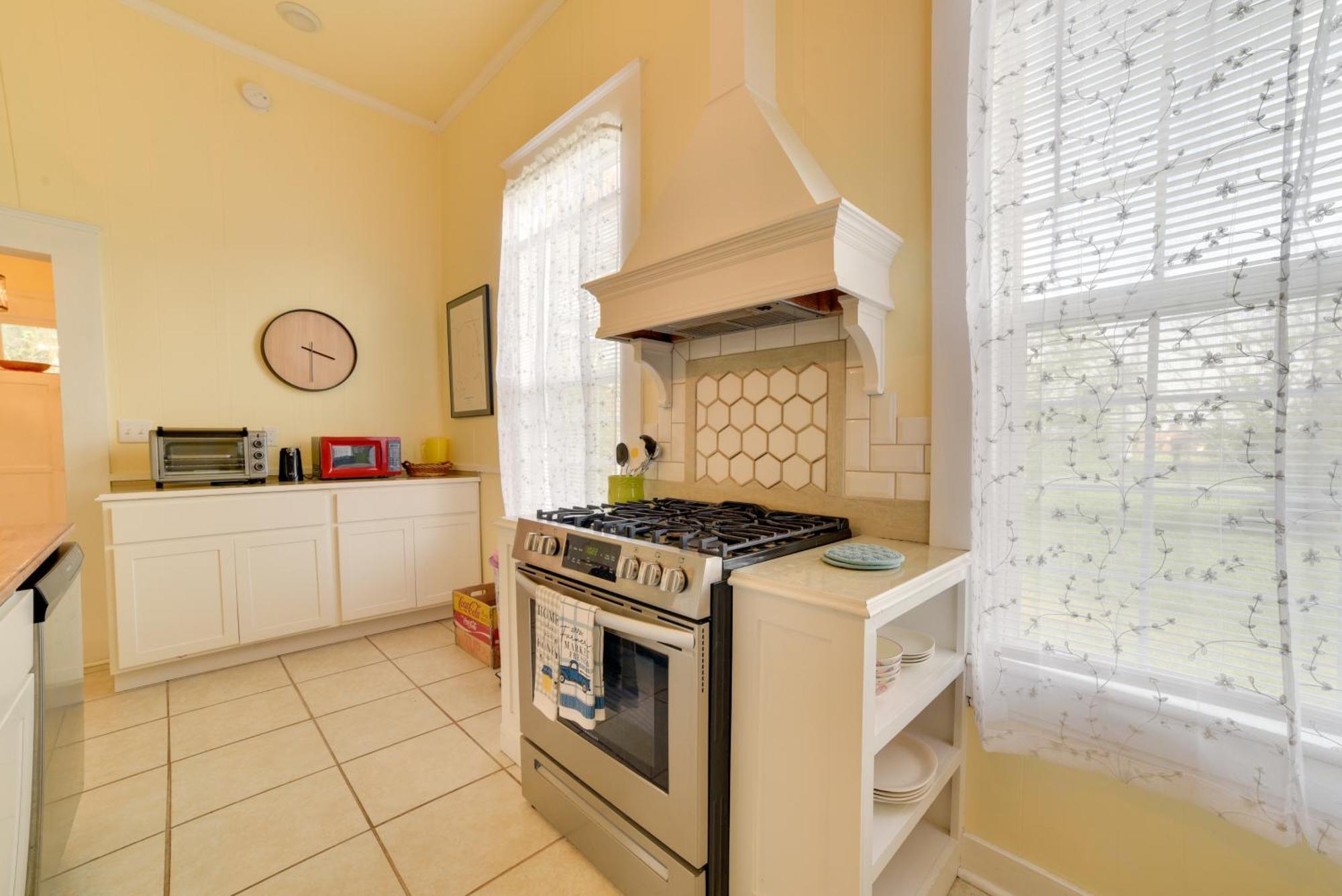 Cozy Thomasville Cottage - Walk To Downtown! Εξωτερικό φωτογραφία